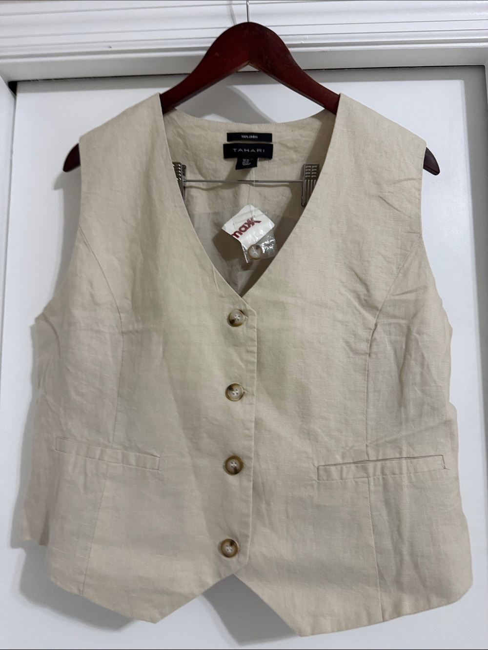 🍁🌾 Tahari Beige Linen-Blend Button Front Vest